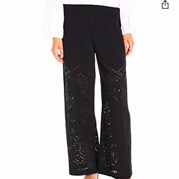 Theory Pants - Theory Alkes Ghost Crepe Eyelet pants. Size S